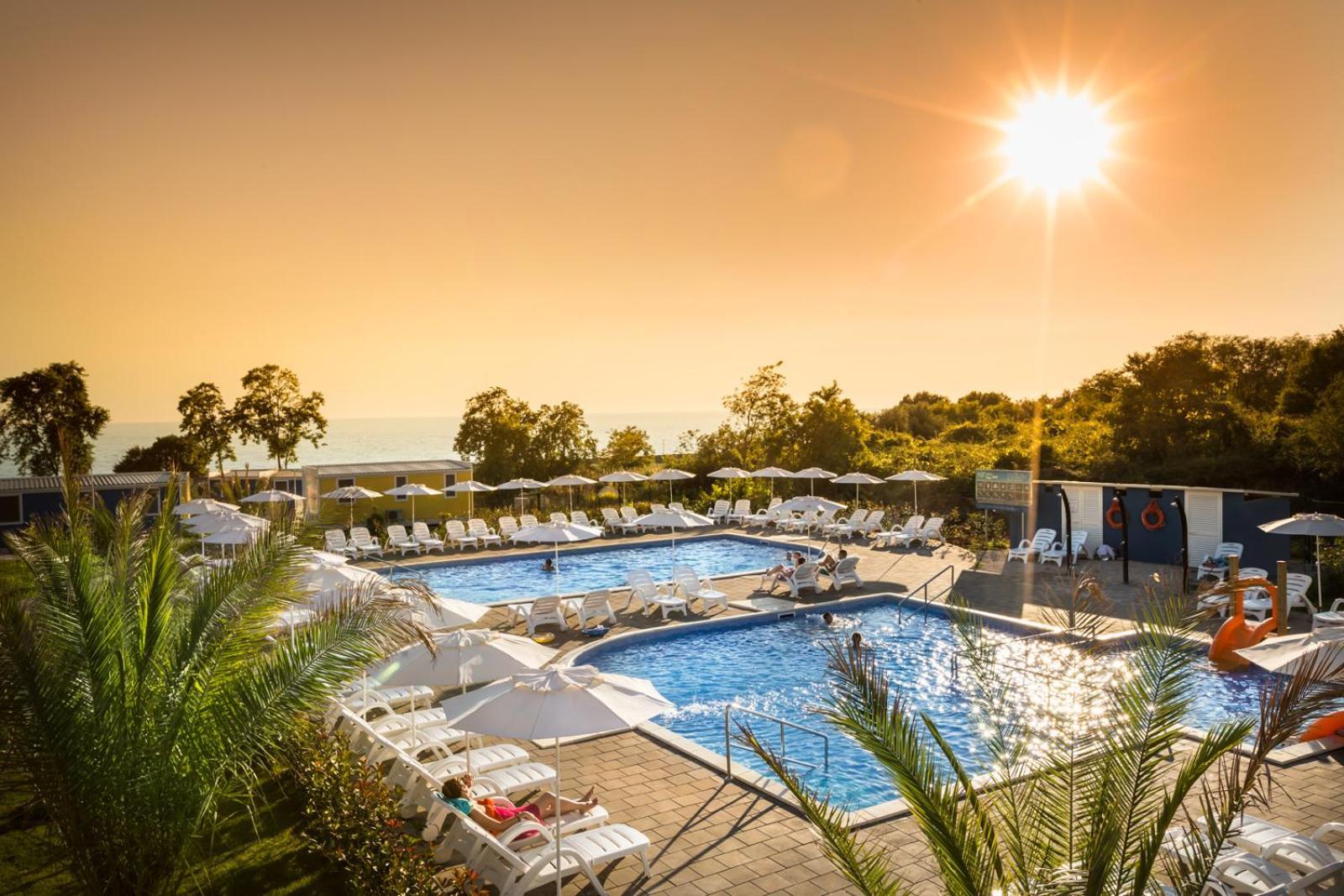 Aminess Planet Camping Holiday Homes Maravea Mareda Eksteriør billede