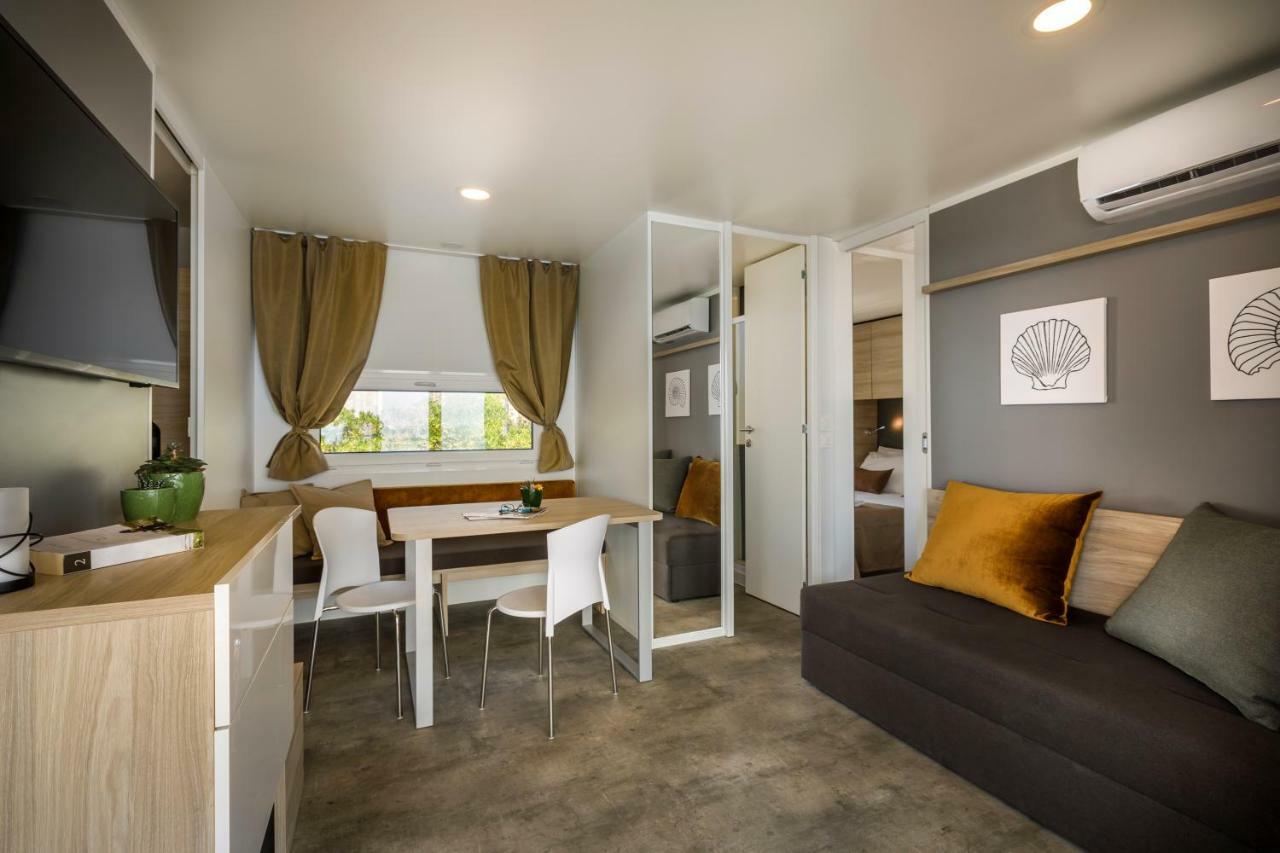 Aminess Planet Camping Holiday Homes Maravea Mareda Eksteriør billede